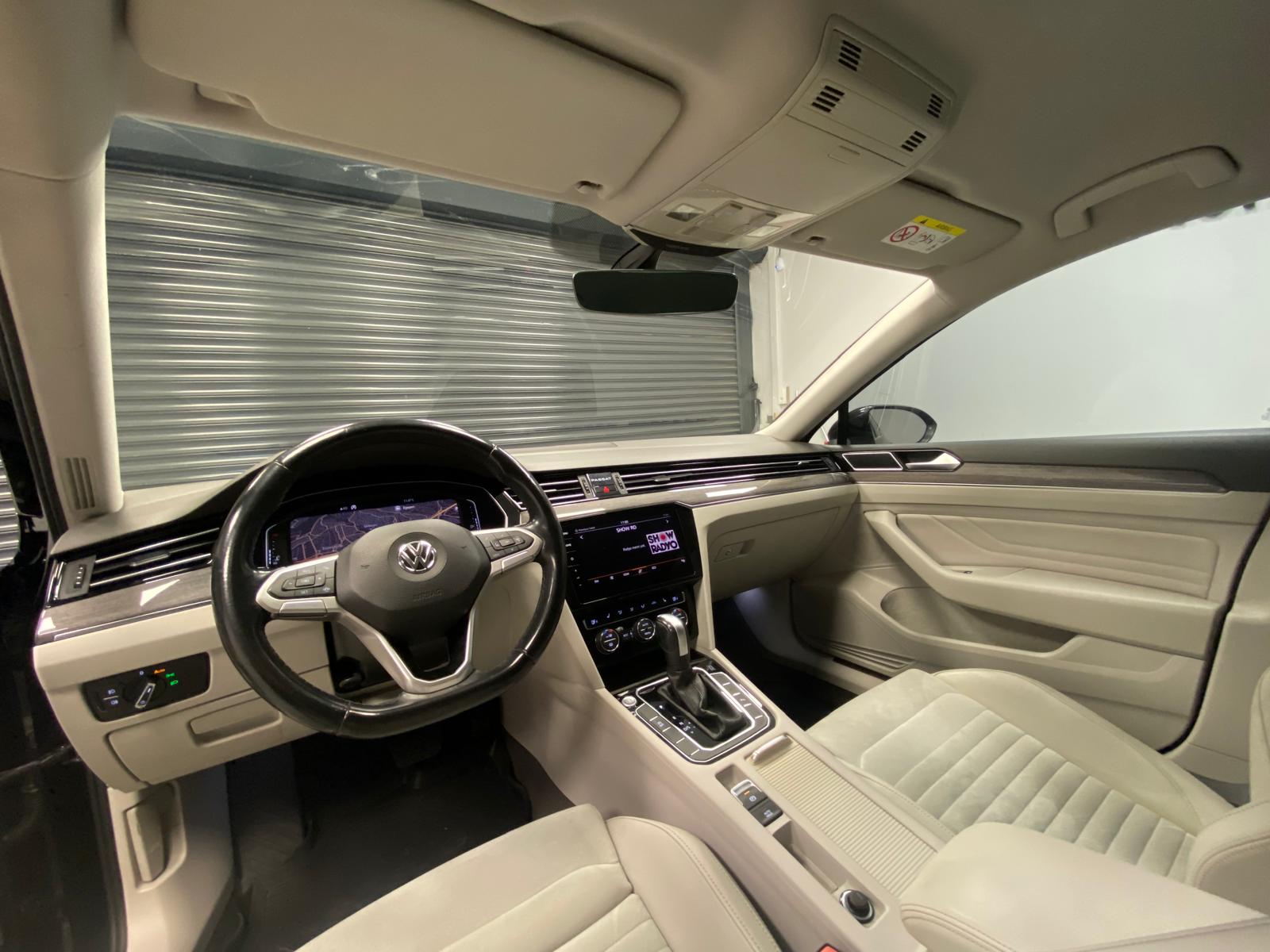 VOLKSWAGEN PASSAT 18